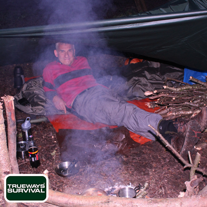 Load image into Gallery viewer, Woodland Bushcraft Survival Course Lessons United Kingdom

